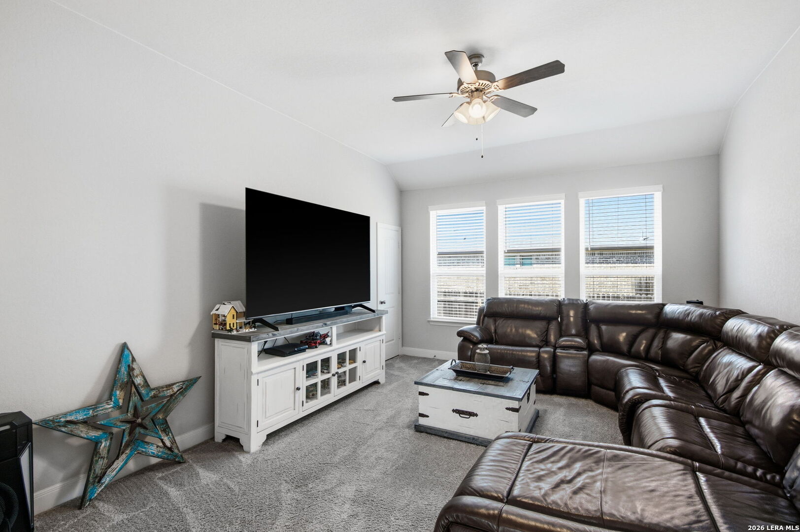 3204 MORLANGA ST, New Braunfels, TX 78130
