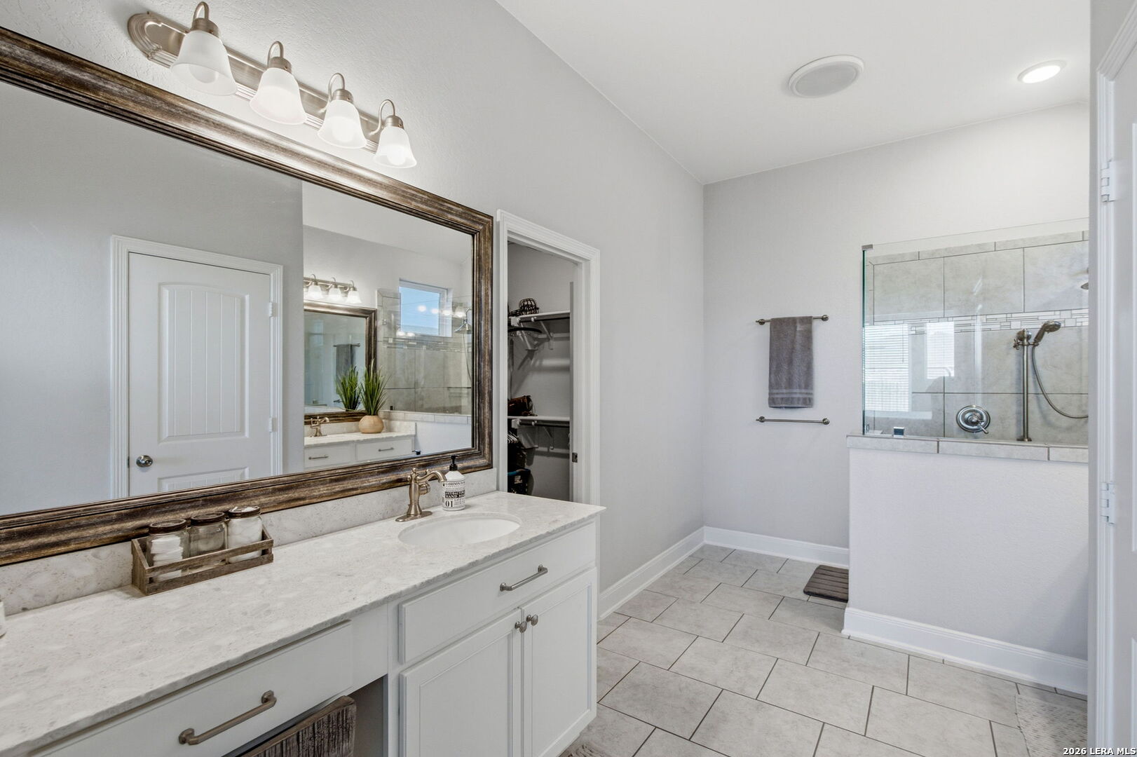 3204 MORLANGA ST, New Braunfels, TX 78130