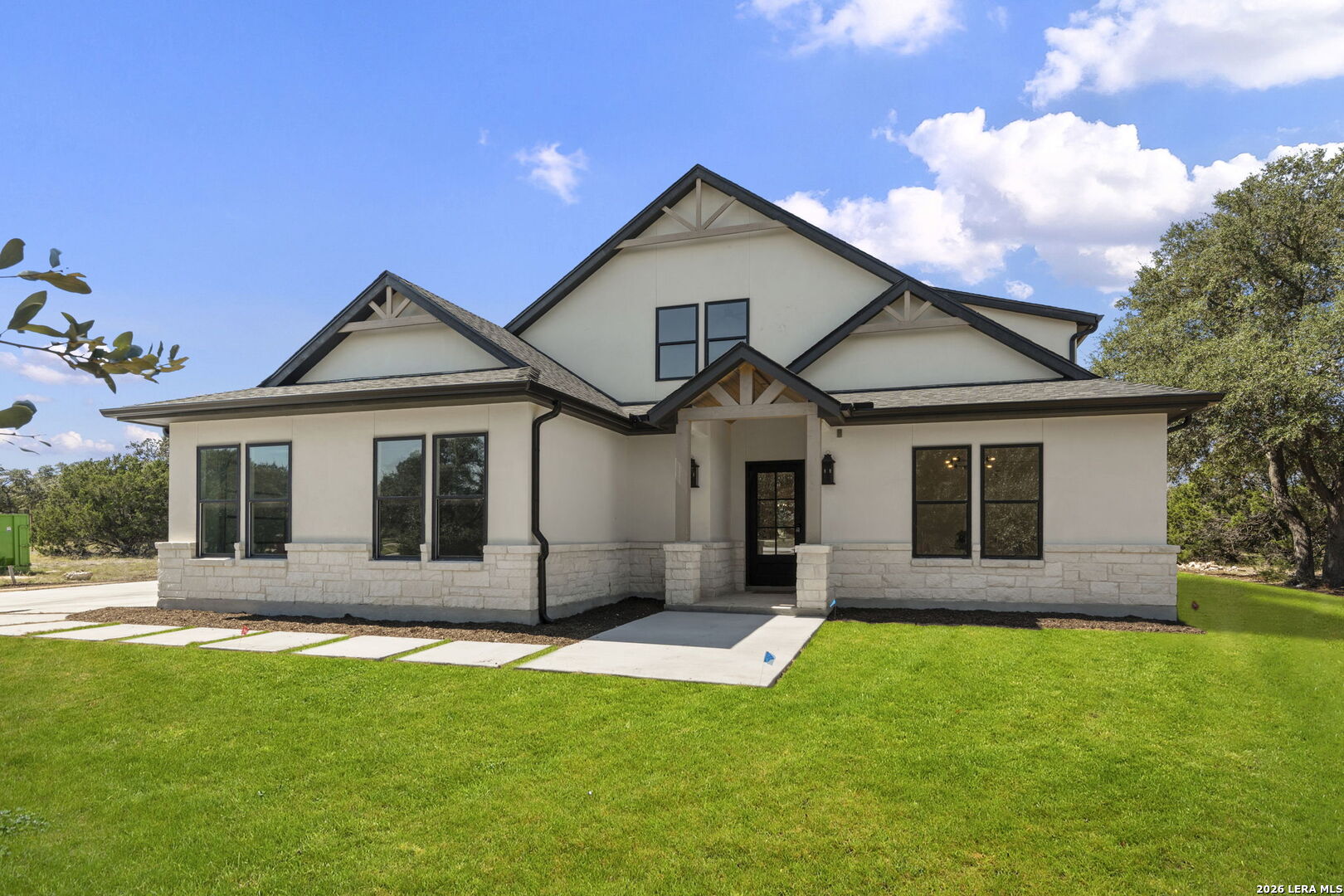 Property photo for 1088 Buckskin Trail, Bandera, TX