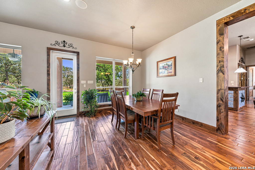 507 ENCHANTED OAK DR, La Vernia, TX 78121
