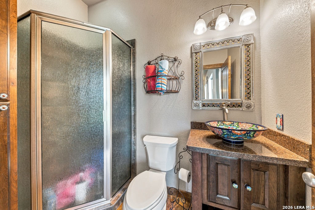507 ENCHANTED OAK DR, La Vernia, TX 78121