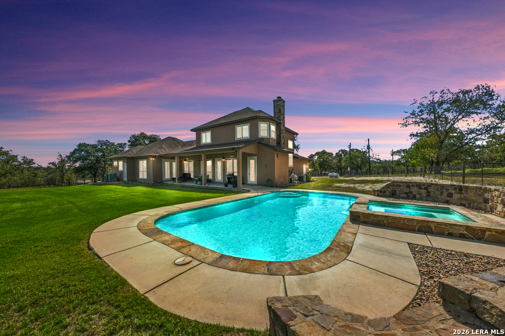 507 ENCHANTED OAK DR, La Vernia, TX 78121