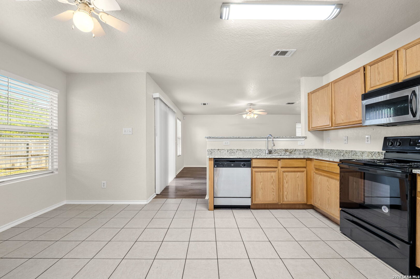 9131 LAGUNA FLS, San Antonio, TX 78251