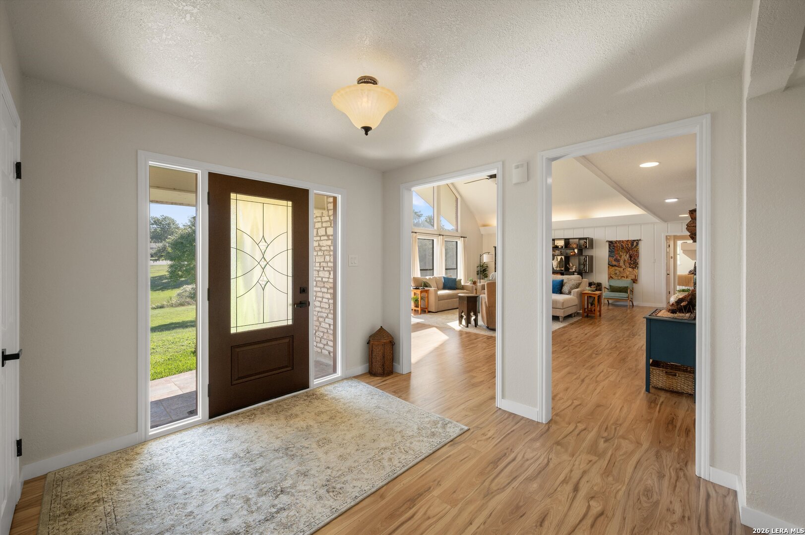 2044 MEDINA HWY, Kerrville, TX 78028