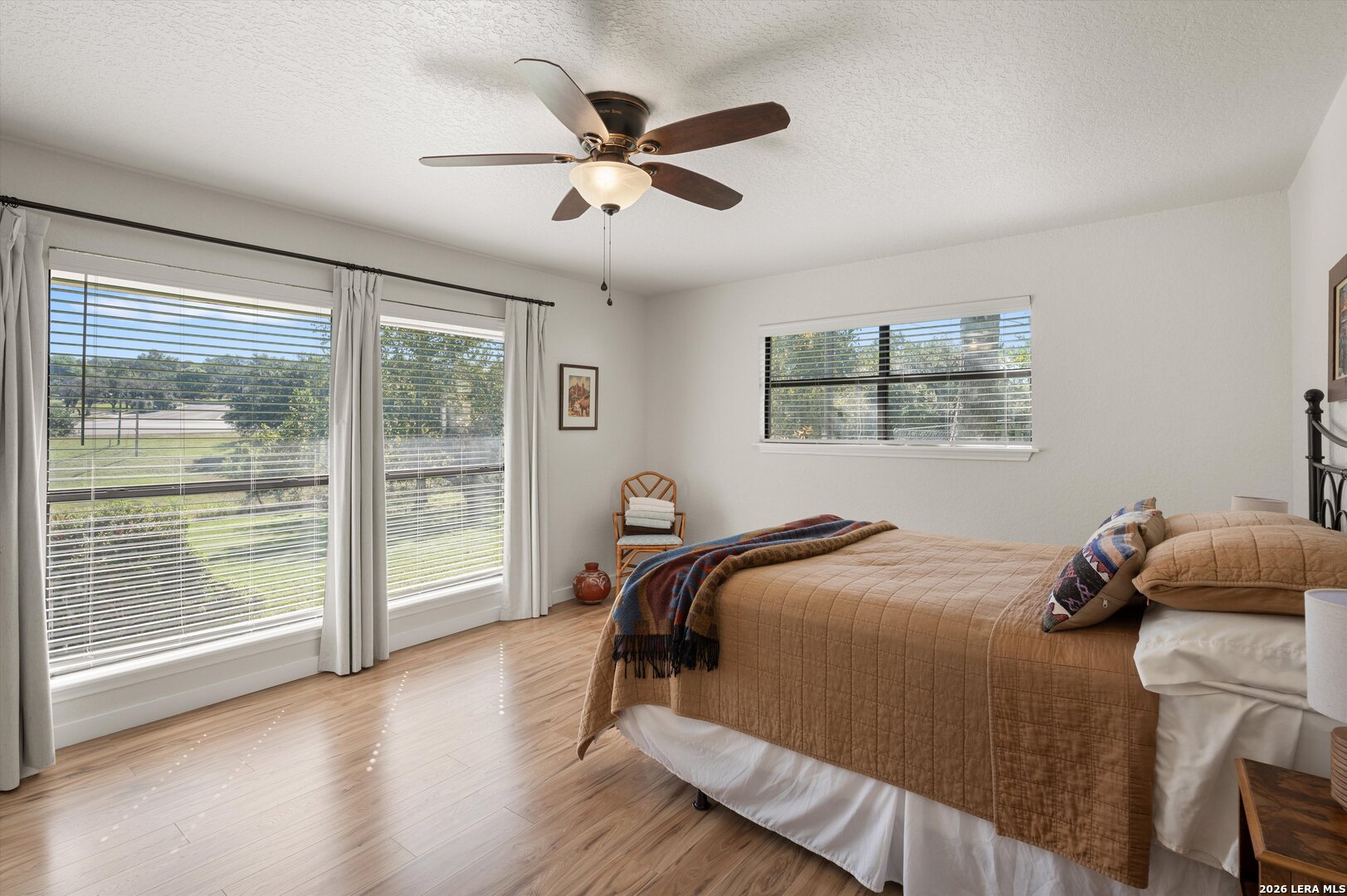 2044 MEDINA HWY, Kerrville, TX 78028