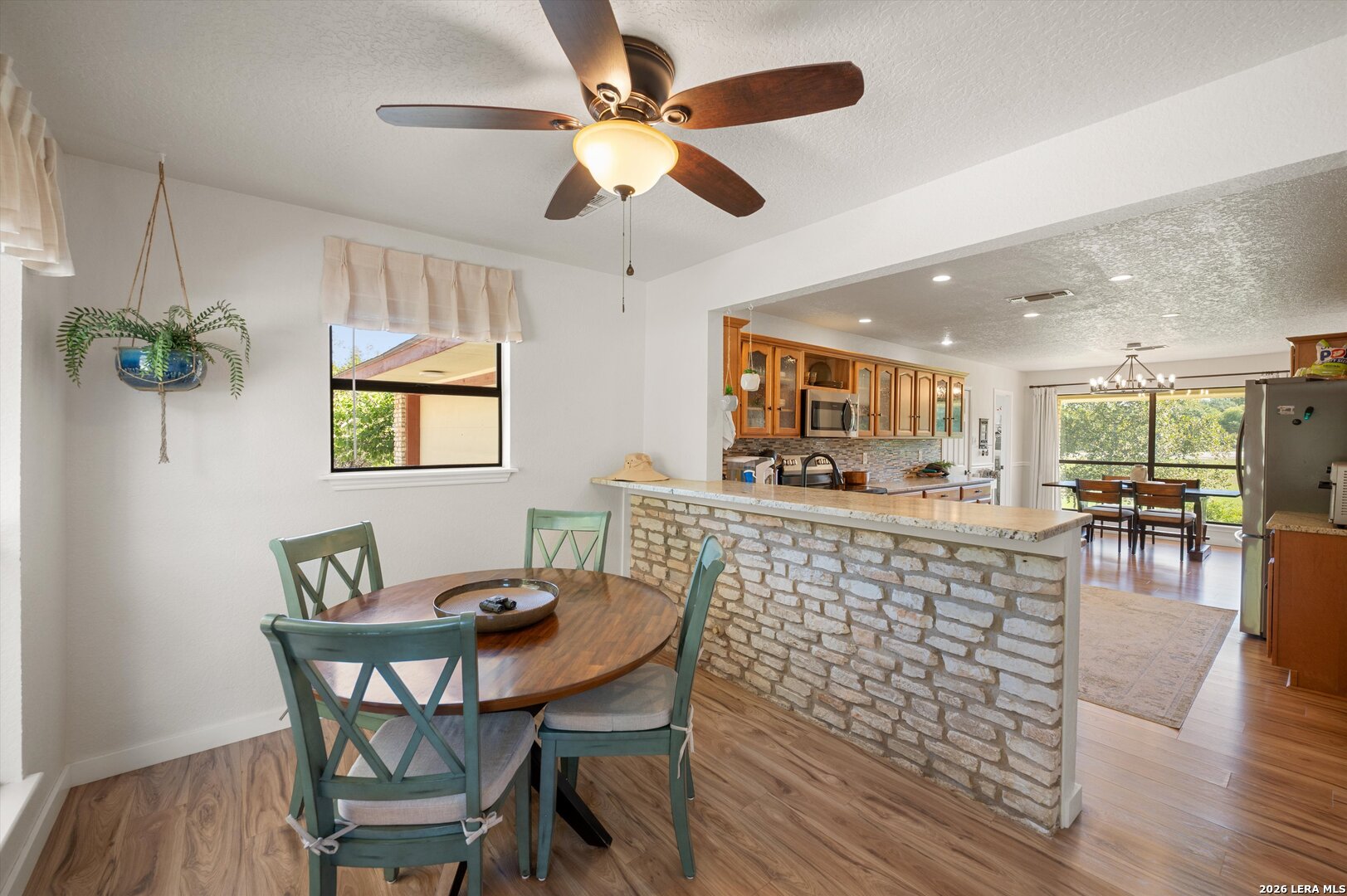 2044 MEDINA HWY, Kerrville, TX 78028