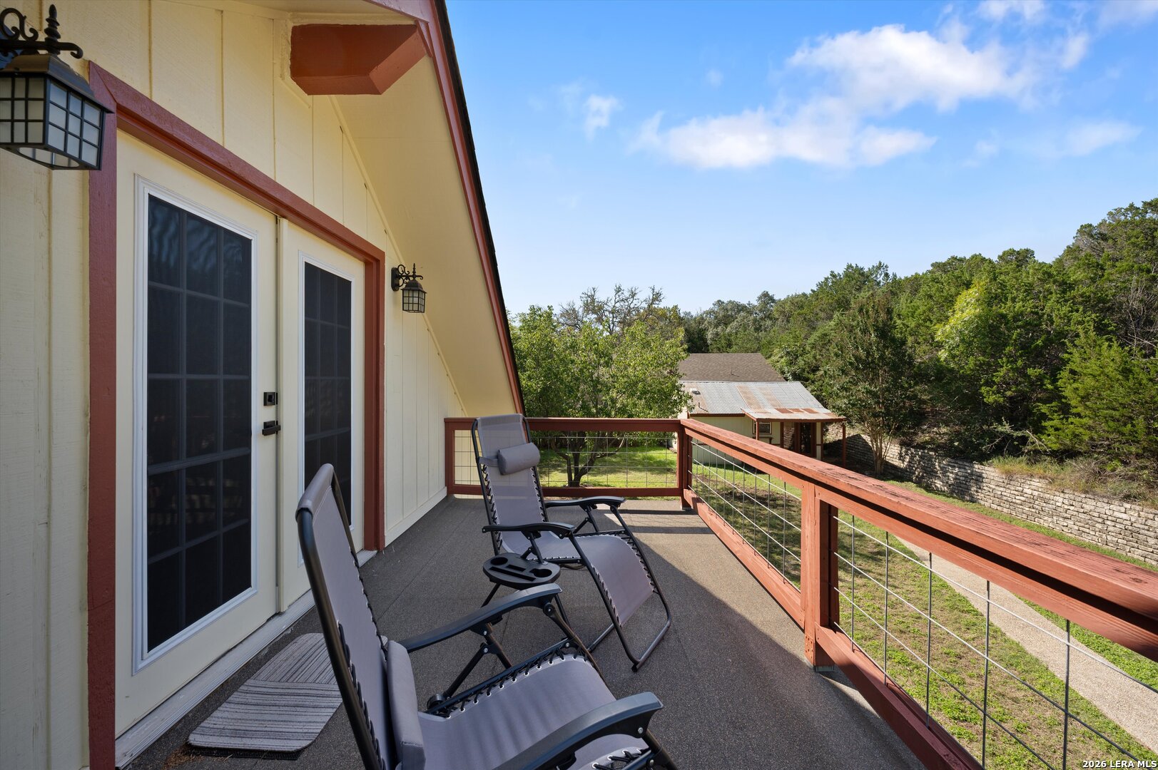 2044 MEDINA HWY, Kerrville, TX 78028