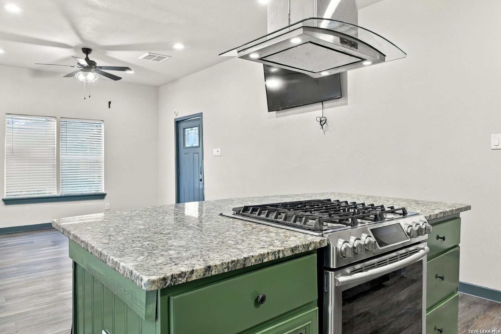 117 S POLARIS ST, San Antonio, TX 78203