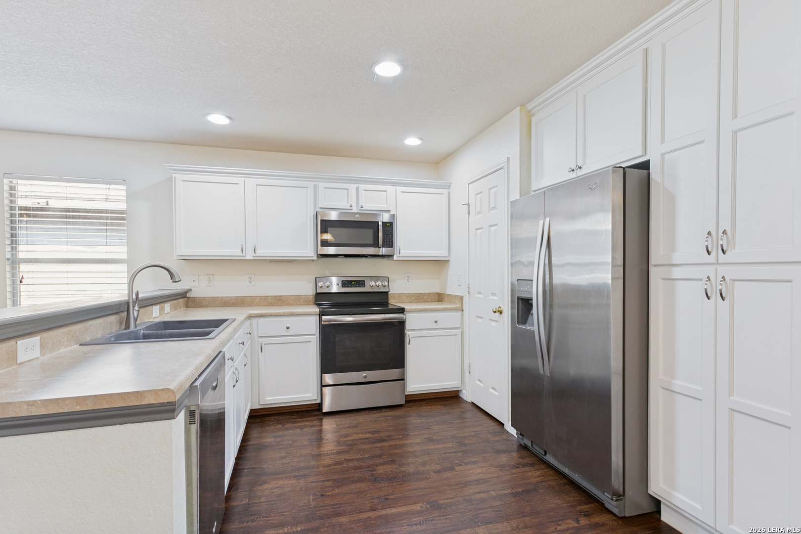 2614 Middleground, San Antonio, TX 78245