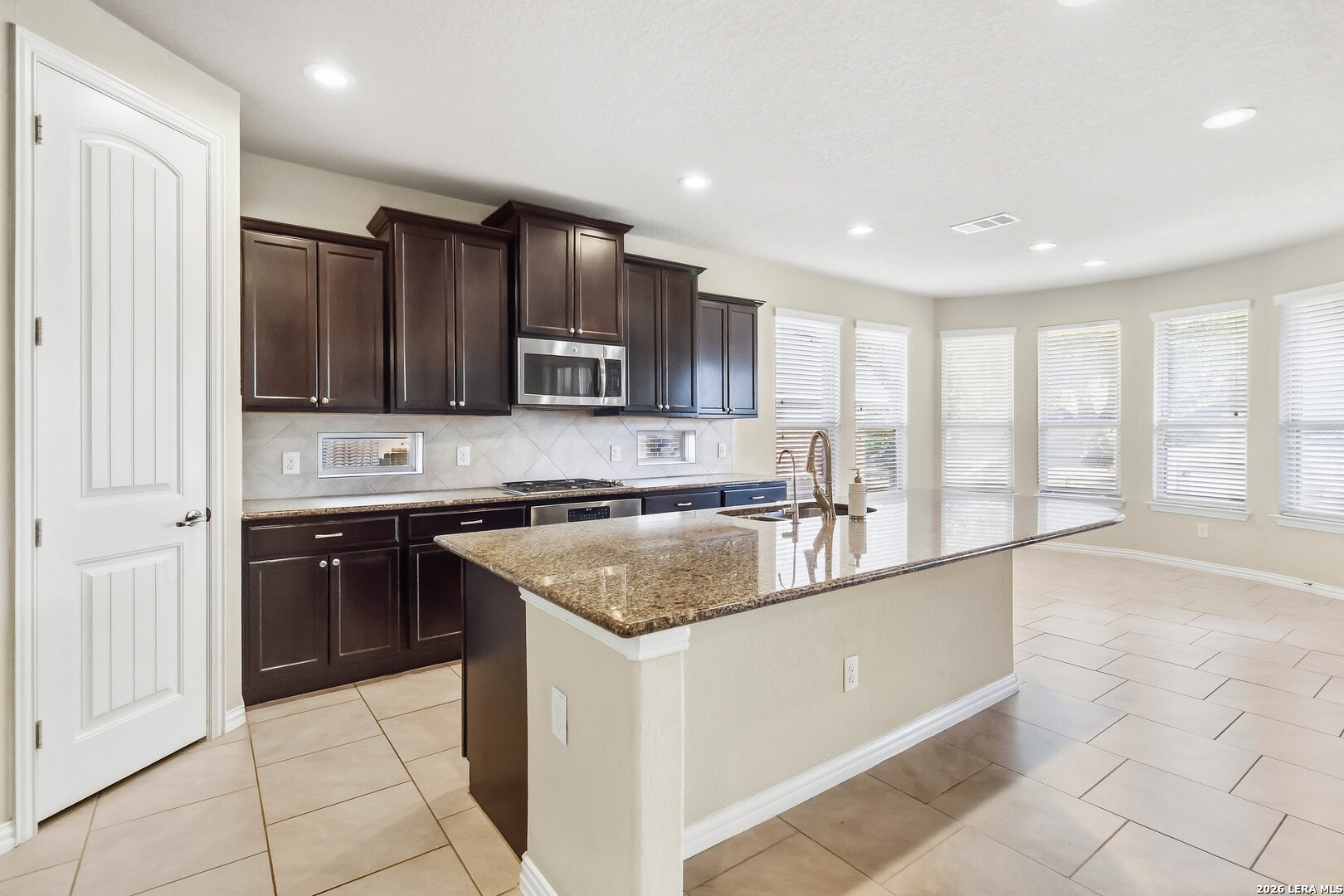 Island Kitchen
