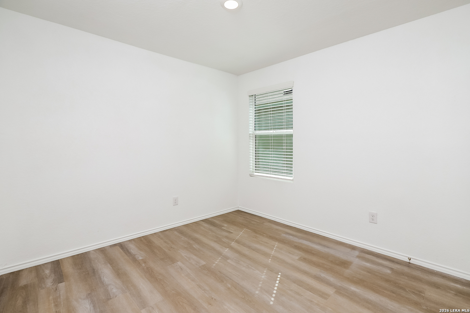 10619 McClintock, Converse, TX 78109