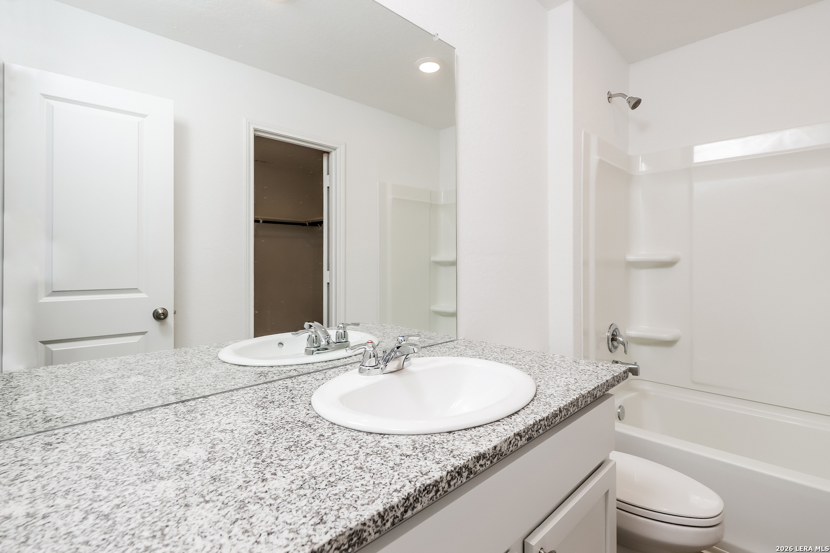 10619 McClintock, Converse, TX 78109