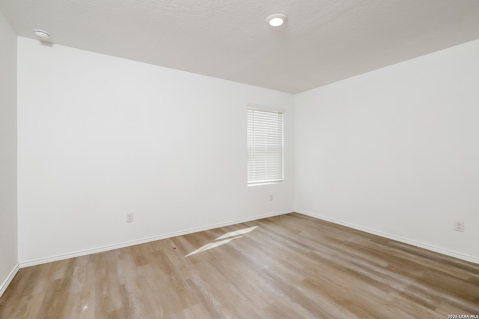 10619 McClintock, Converse, TX 78109
