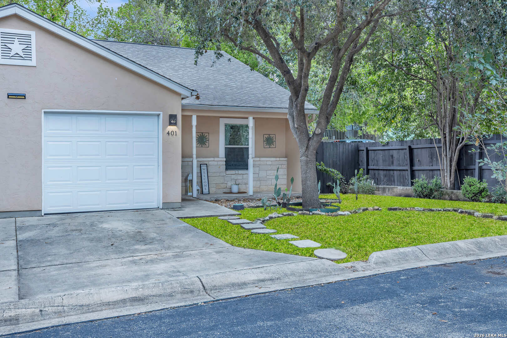 3202 Eisenhauer RD Unit 401, #401, San Antonio, TX 78209