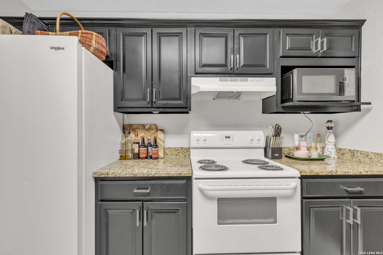 3202 Eisenhauer RD Unit 401, #401, San Antonio, TX 78209