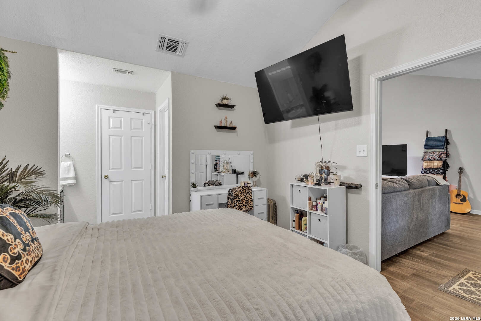 3202 Eisenhauer RD Unit 401, #401, San Antonio, TX 78209