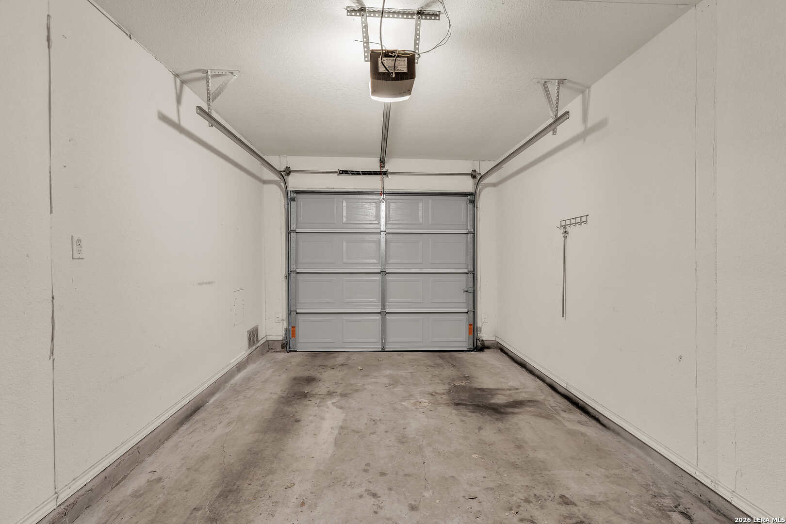 3202 Eisenhauer RD Unit 401, #401, San Antonio, TX 78209