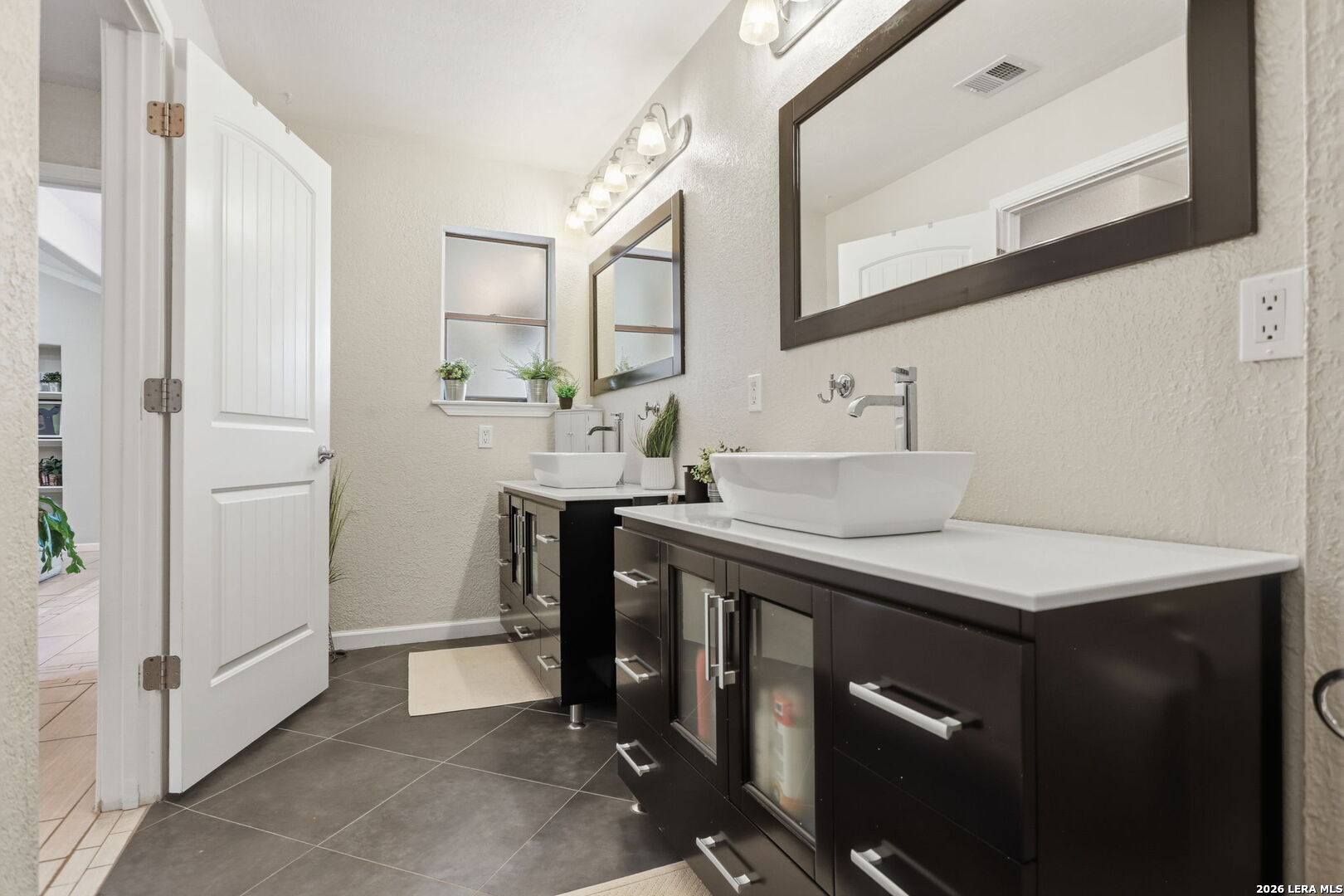 7626 Tippit Trl, San Antonio, TX 78240