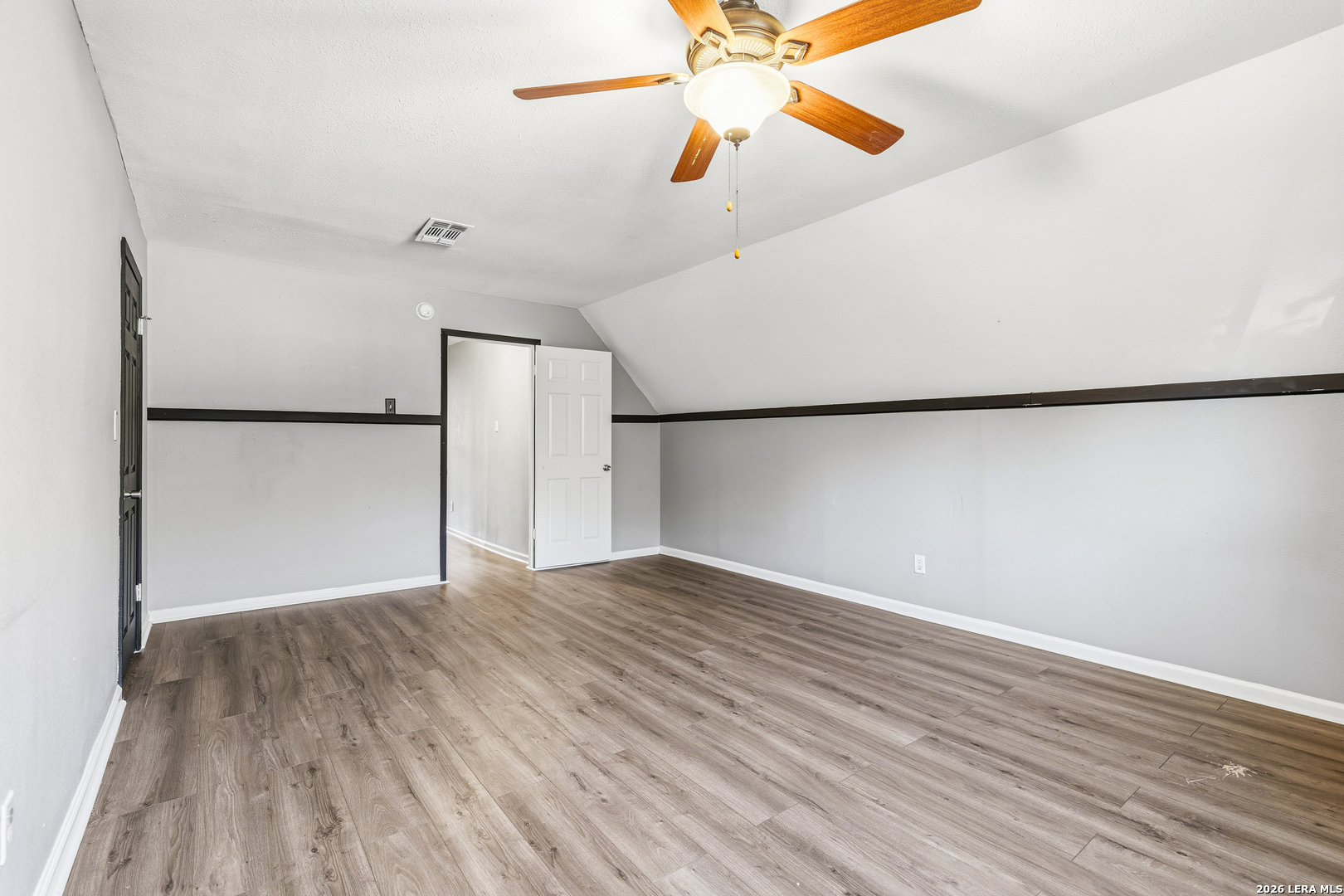 8803 PERTSHIRE ST, San Antonio, TX 78254