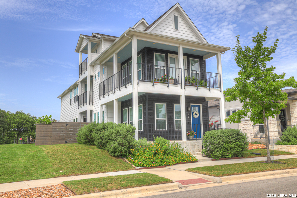 Photo 2 of Single family home for sale at 605 Creekside Cmn, New Braunfels, TX 78130 | MLS# 2022821 | Listing updated on 2026-10-10