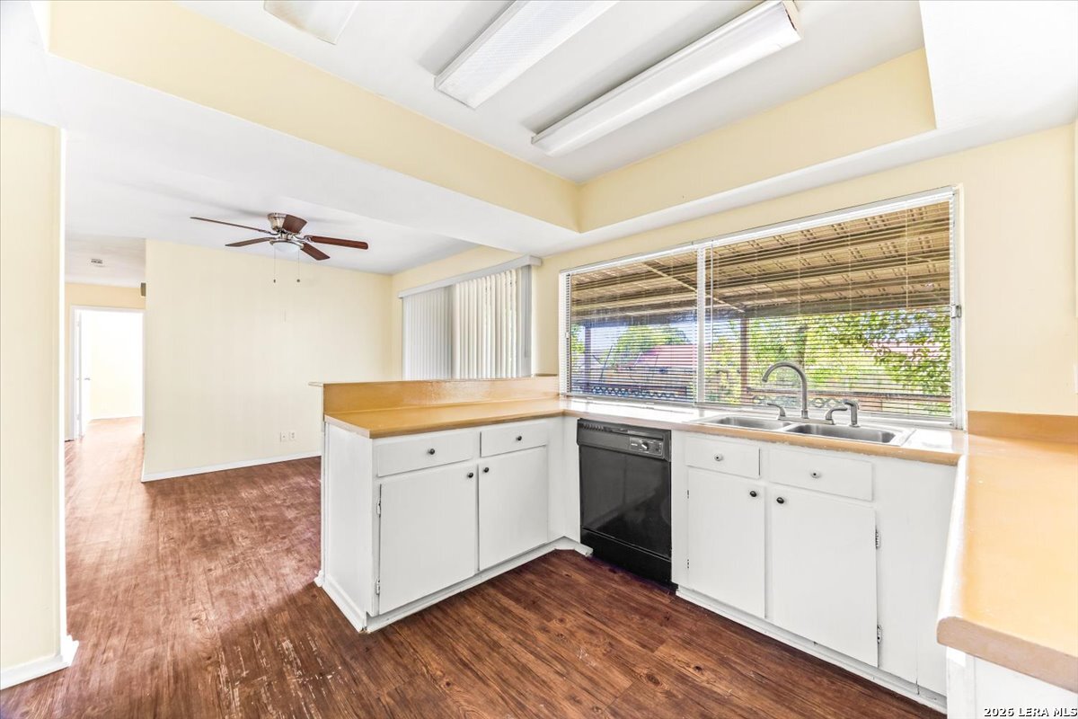 7919 DEEP FRST, San Antonio, TX 78239