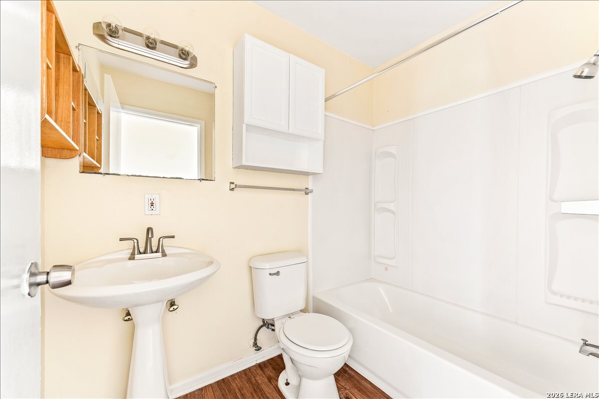7919 DEEP FRST, San Antonio, TX 78239