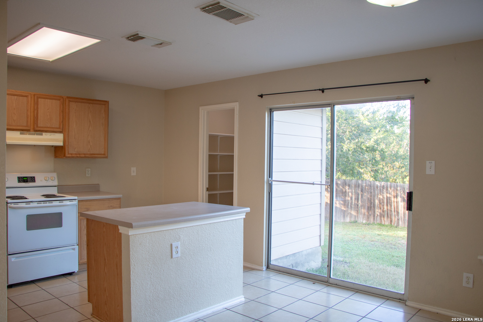 338 Tres Caminos, San Antonio, TX 78245