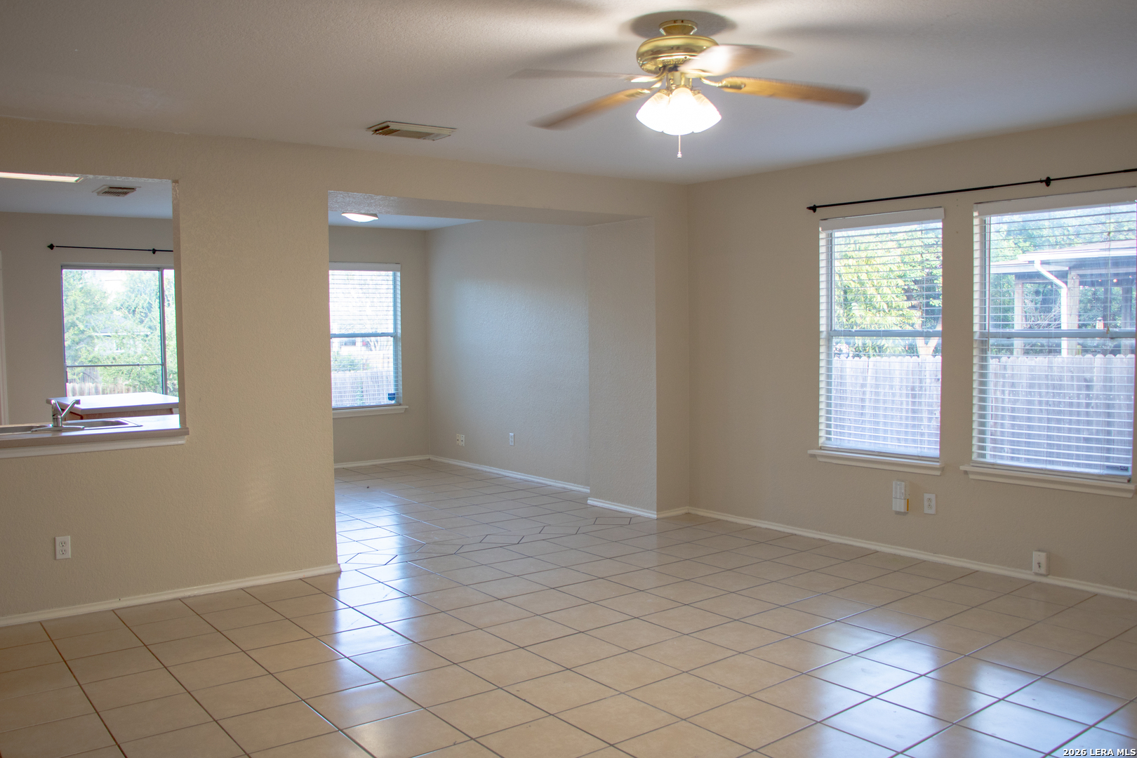 338 Tres Caminos, San Antonio, TX 78245