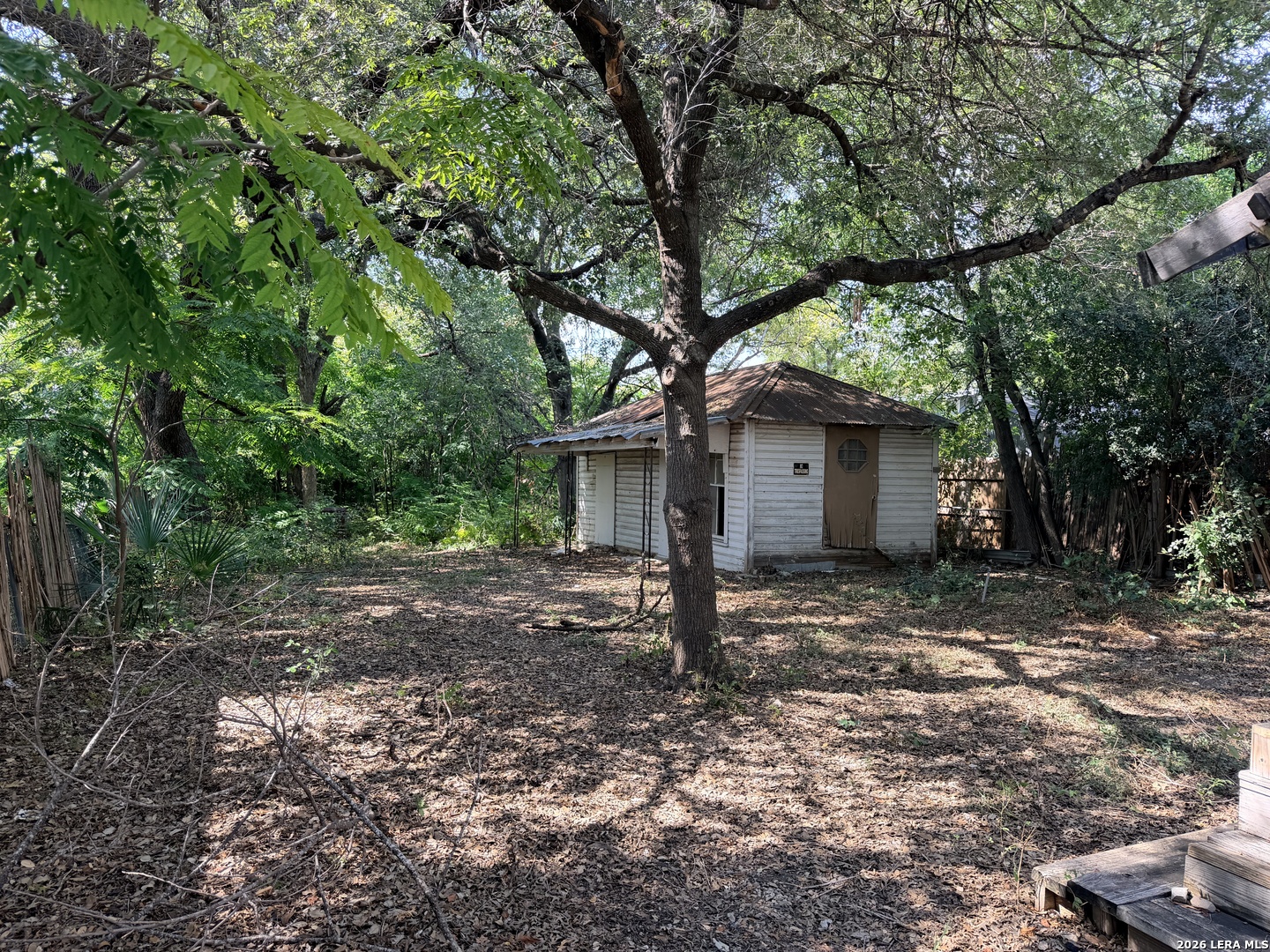 Photo 2 of Single family home for sale at 511 Dowdy, San Antonio, TX 78204 | MLS# 2023116 | Listing updated on 2026-10-12