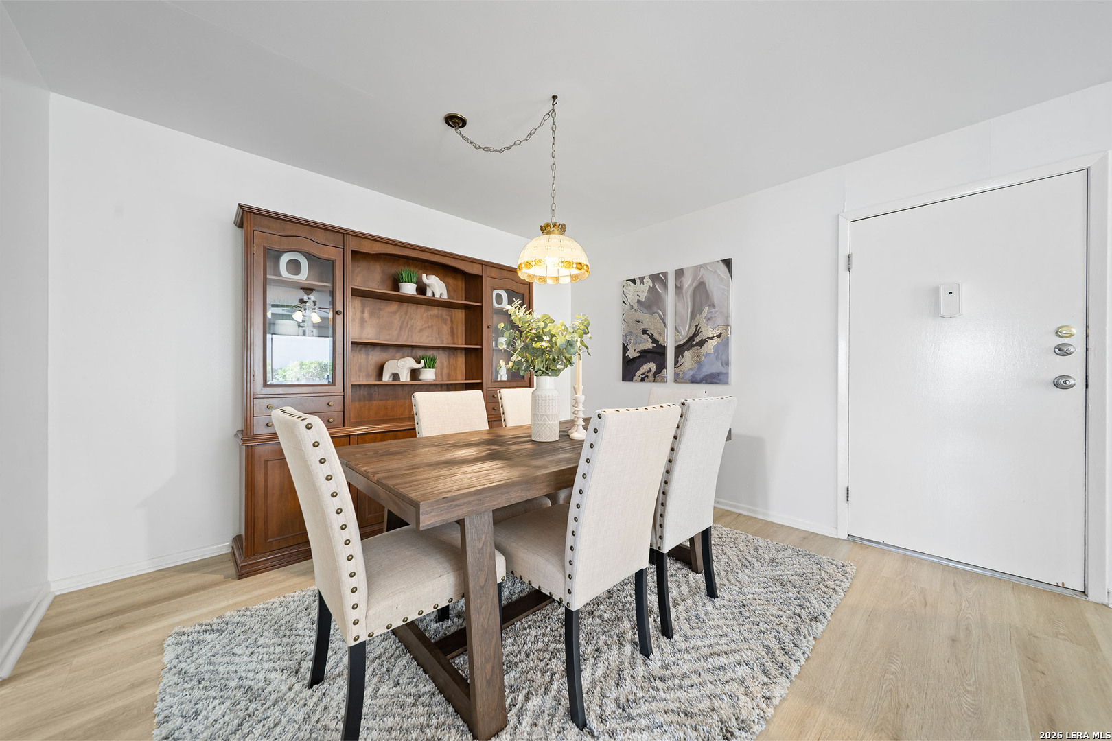 8702 Village Dr., #406, San Antonio, TX 78217