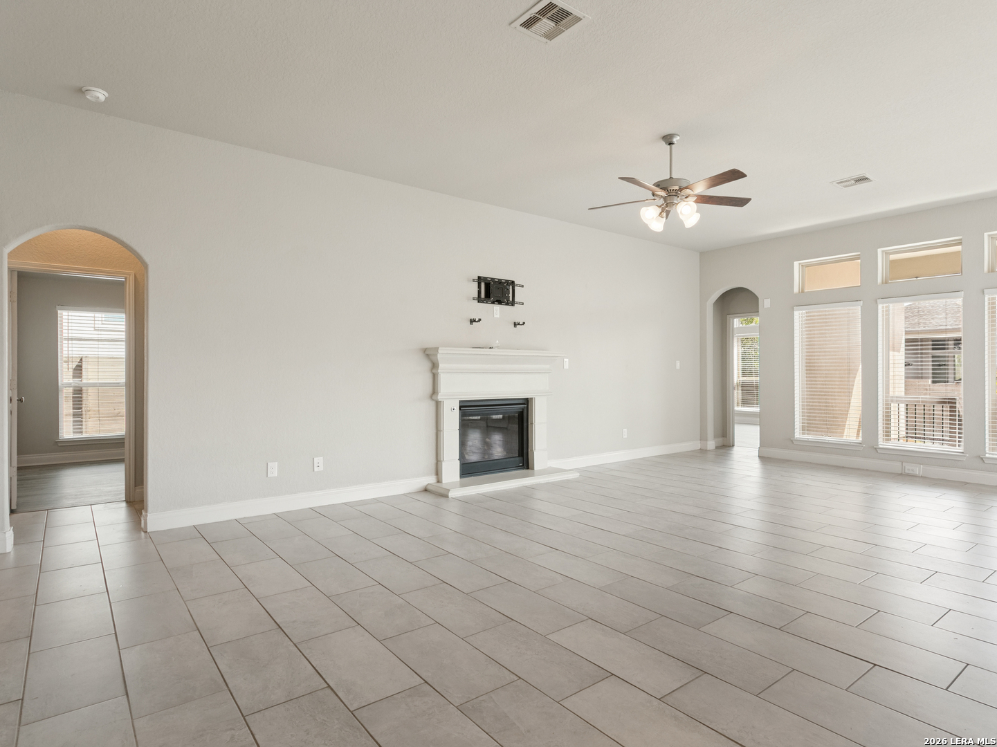 Photo 3 of Single family home for sale at 1154 Thicket Ln, New Braunfels, TX 78132 | MLS# 2022812 | Listing updated on 2026-10-10