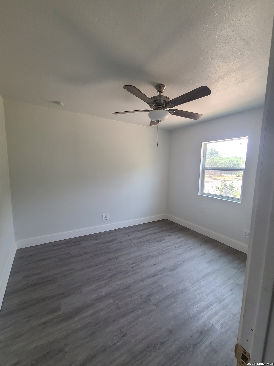 869 Crystal, San Antonio, TX 78211