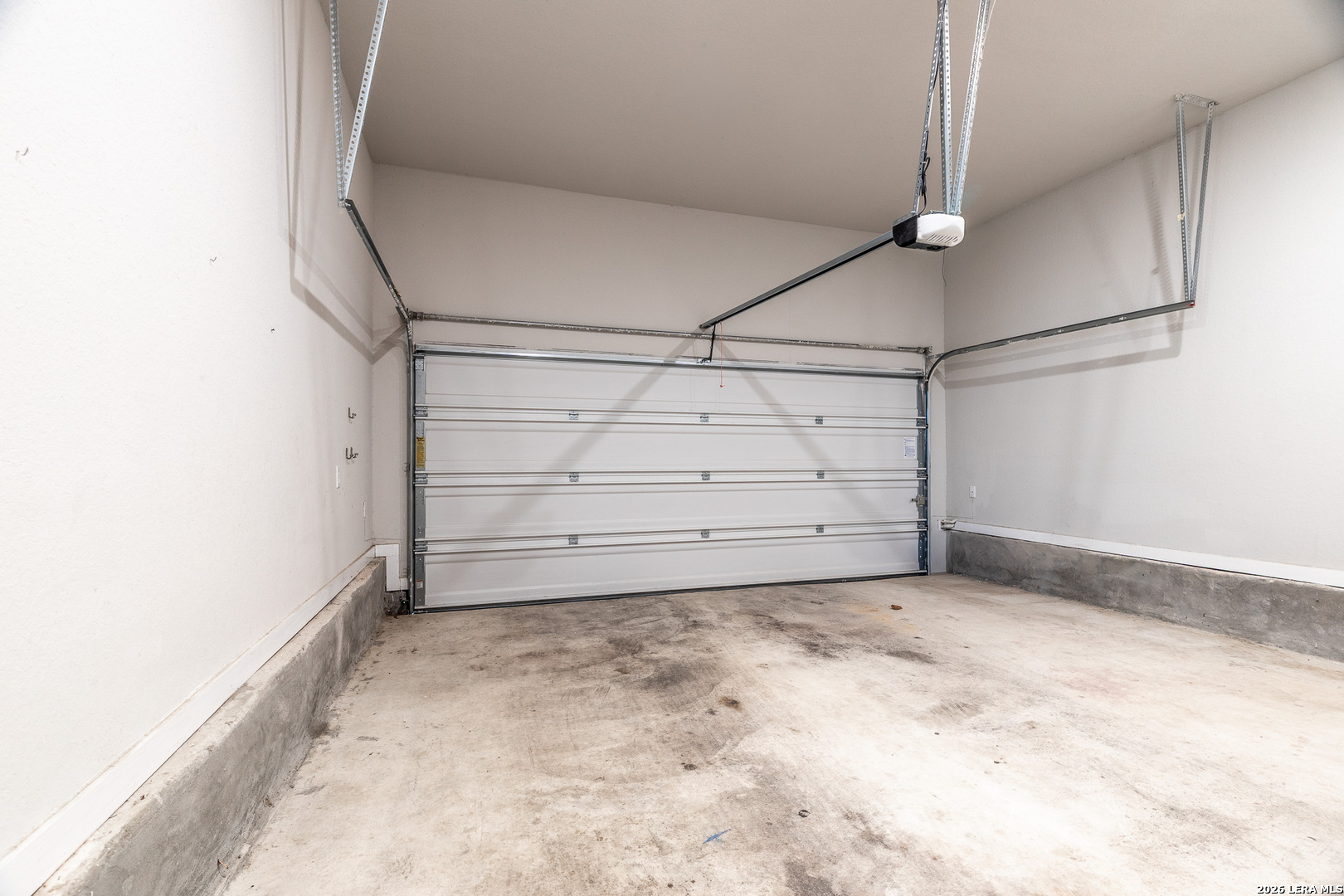 6446 BABCOCK RD, #UNIT 35, San Antonio, TX 78249
