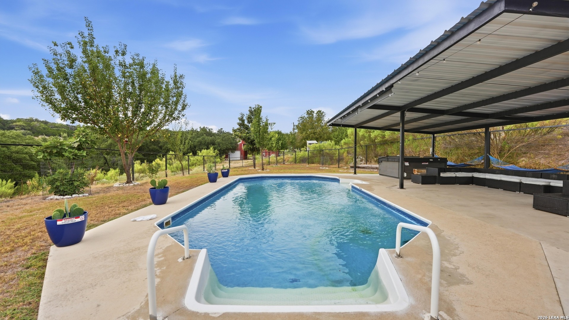 344 S Fork RD, Comfort, TX 78013