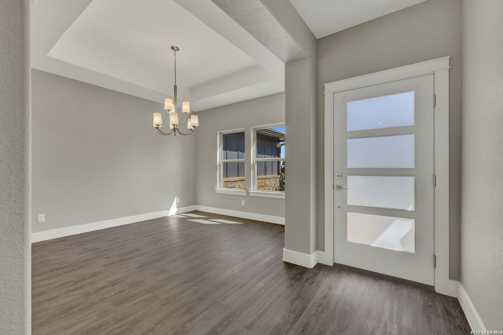 381 Monarch, photo 7