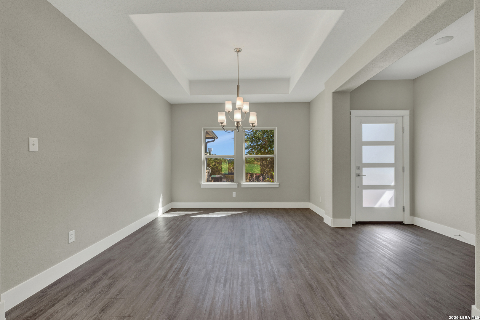 381 Monarch, photo 9