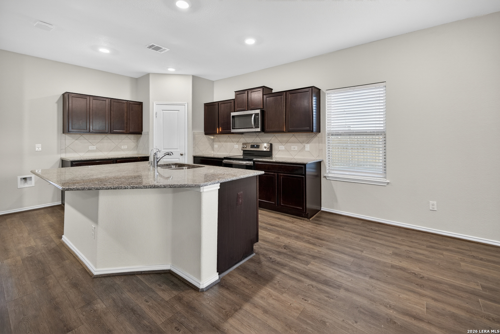 302 XANADU DR, #38A, Jarrell, TX 76537