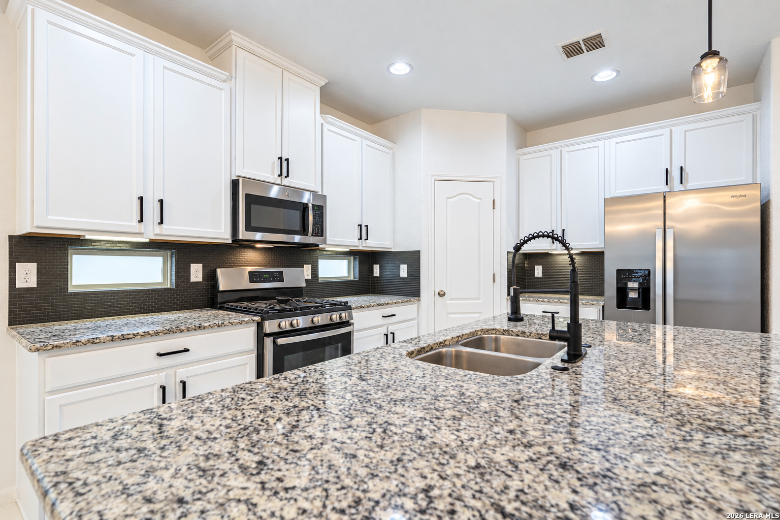 8619 Angelina Parke, San Antonio, TX 78254