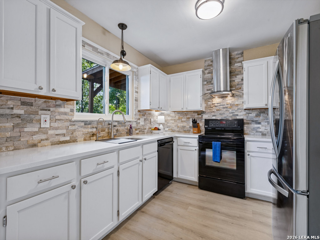 14064 Cedar Cyn, San Antonio, TX 78231