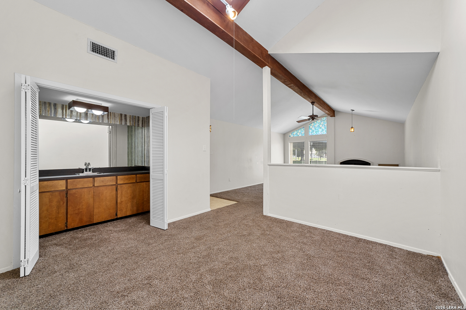 1950-B Leslie Dr., #B, Kerrville, TX 78028