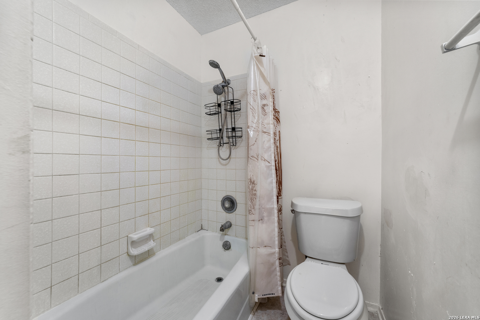 1950-B Leslie Dr., #B, Kerrville, TX 78028