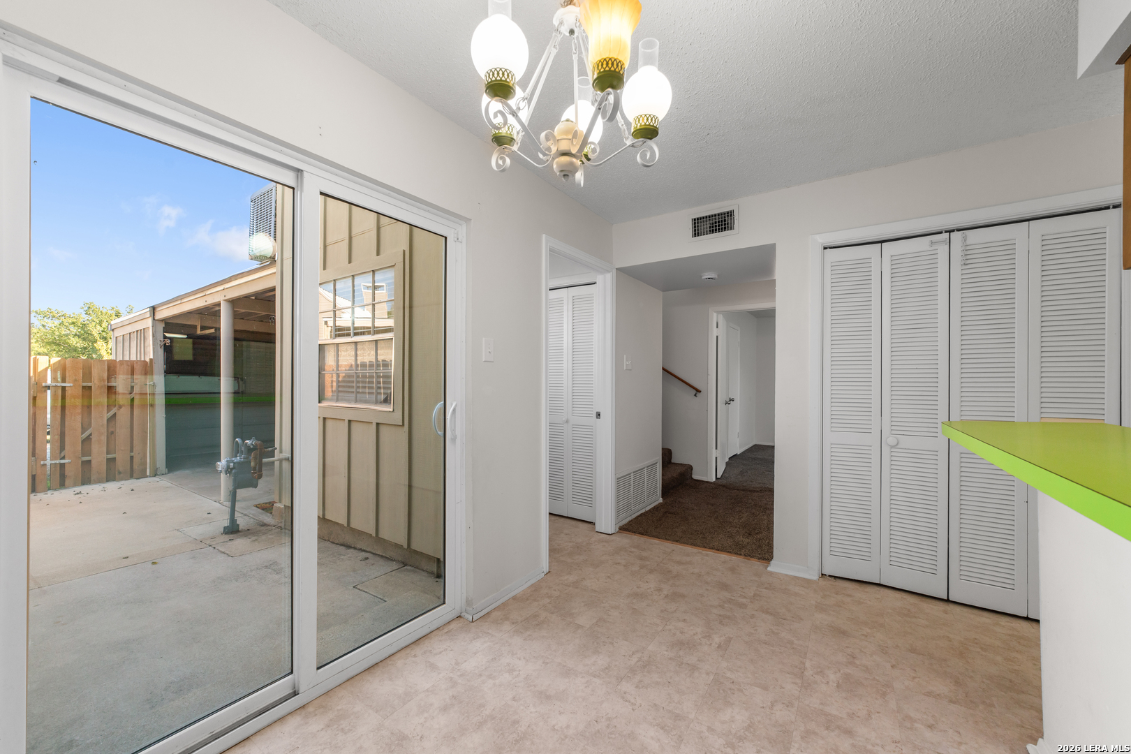 1950-B Leslie Dr., #B, Kerrville, TX 78028