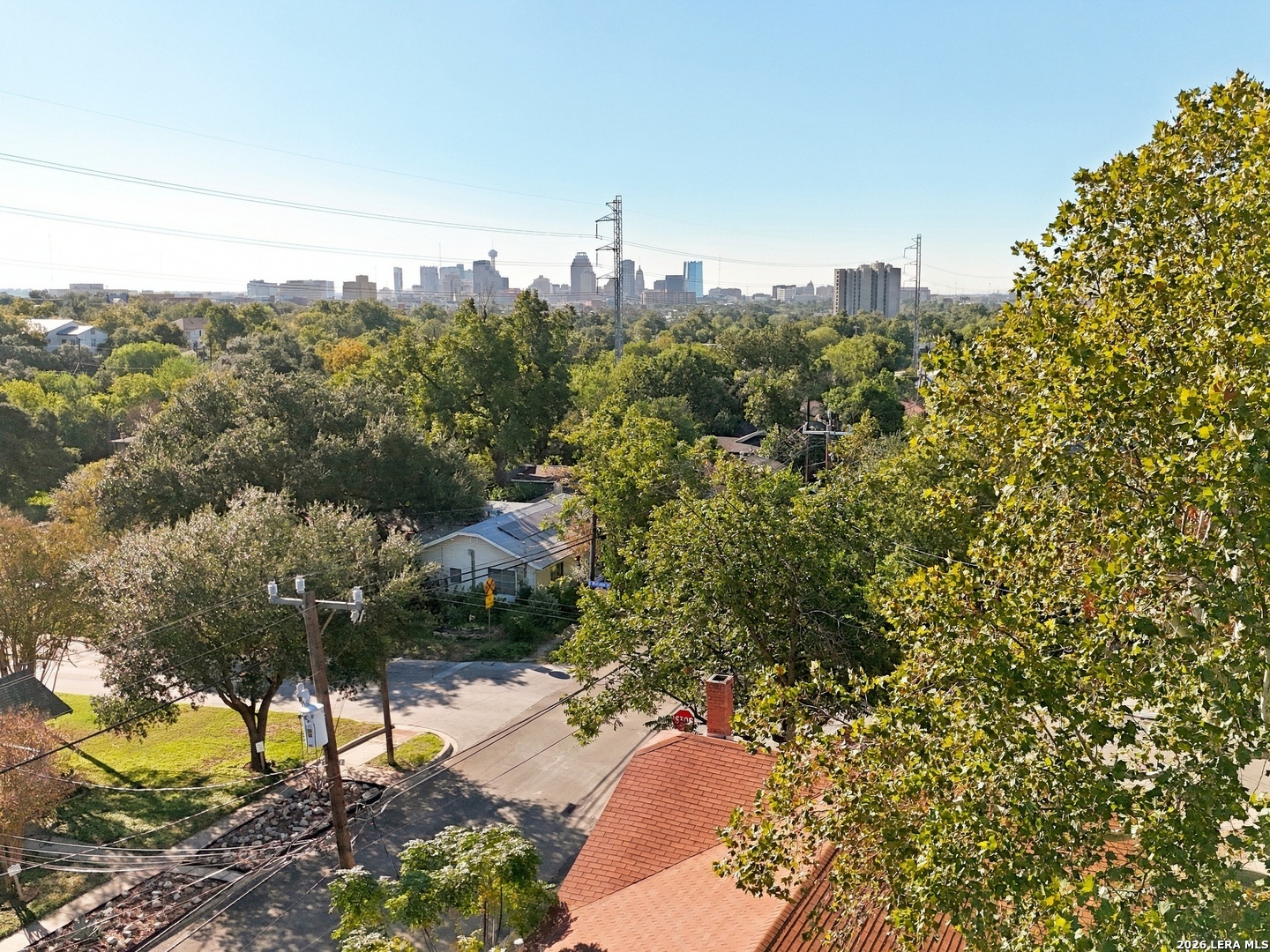 801 W Mistletoe Ave, San Antonio, TX 78212
