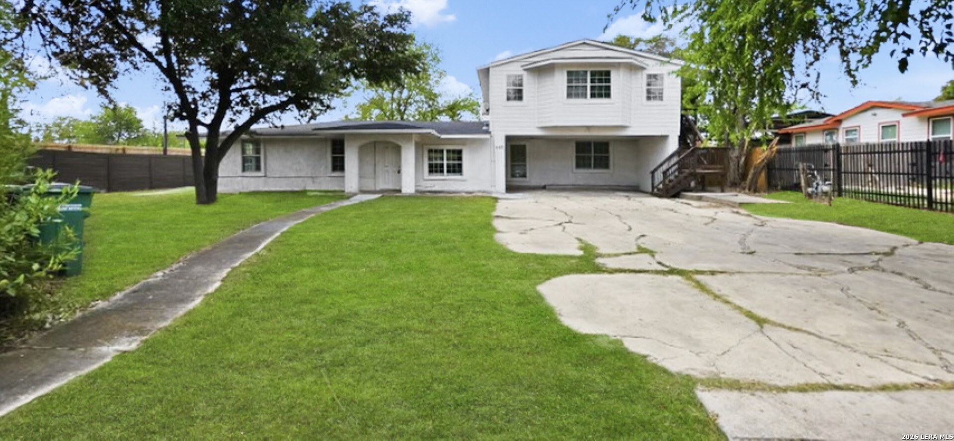 Property photo for 645 W BROADVIEW DR, San Antonio, TX