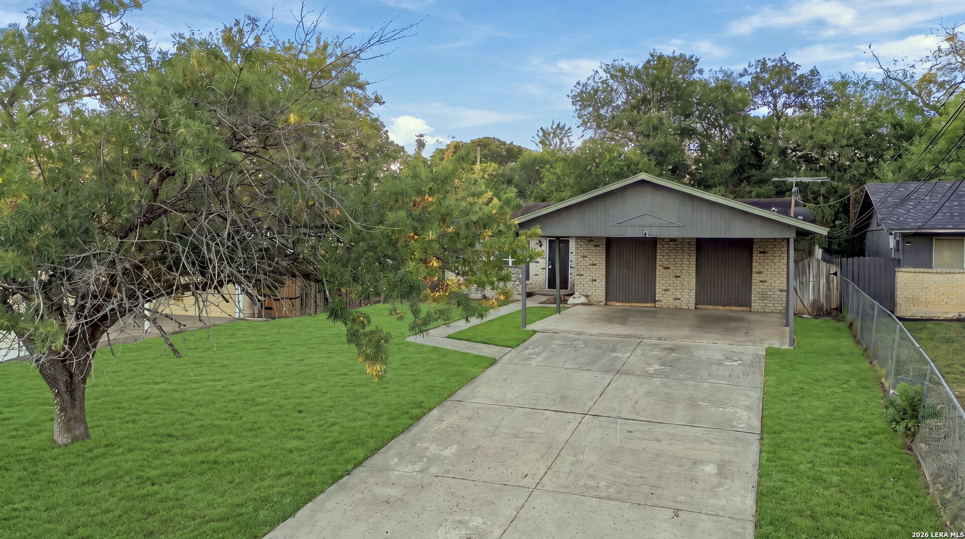 5738 BIENVILLE DR, San Antonio, TX 78233