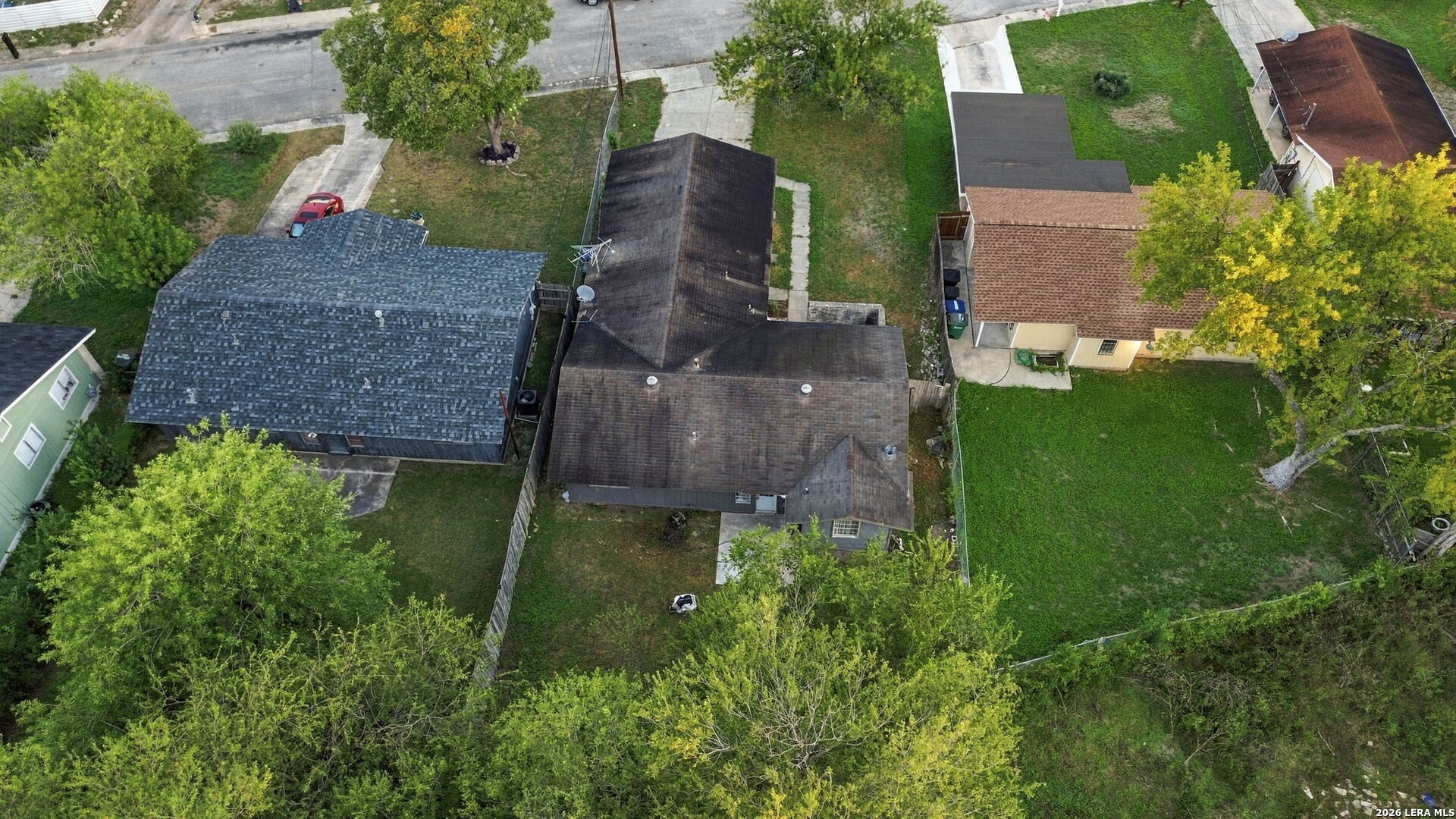 5738 BIENVILLE DR, San Antonio, TX 78233