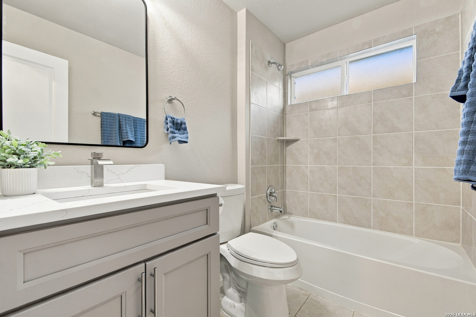 7614 Eclipse Mark, San Antonio, TX 78252