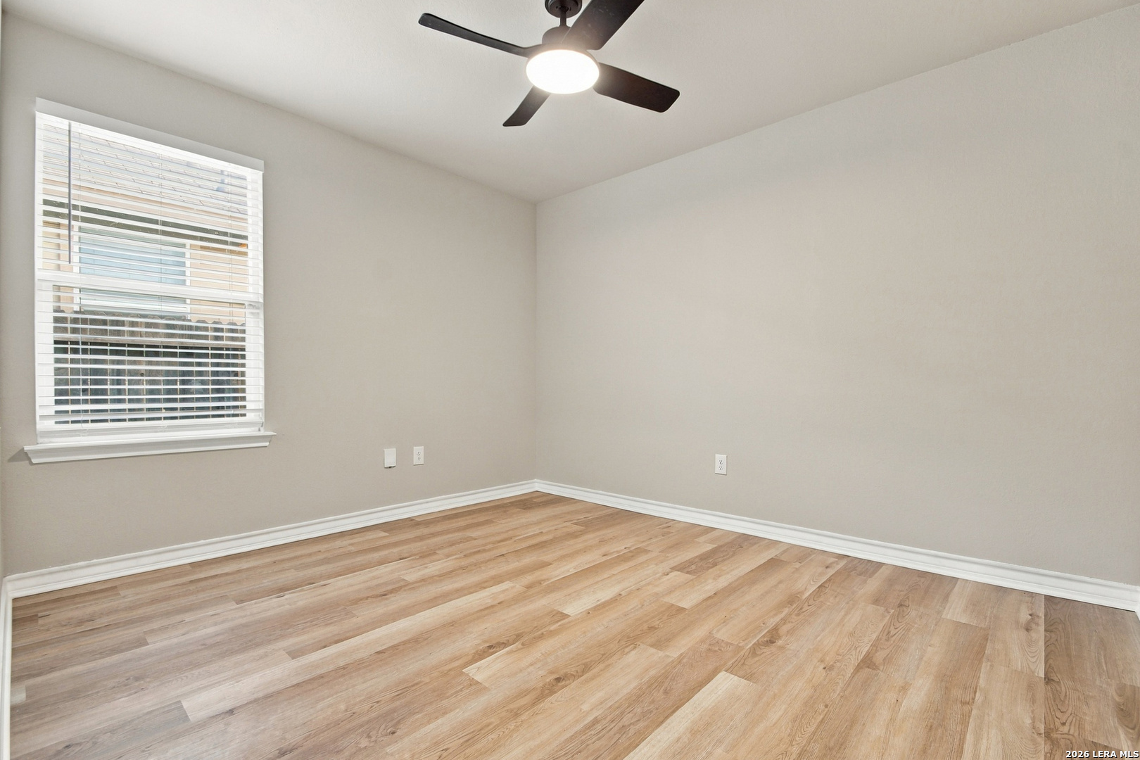 7614 Eclipse Mark, San Antonio, TX 78252