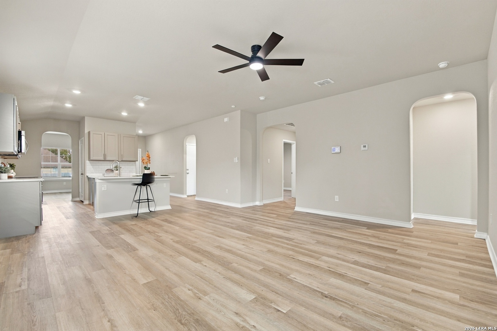 7614 Eclipse Mark, San Antonio, TX 78252