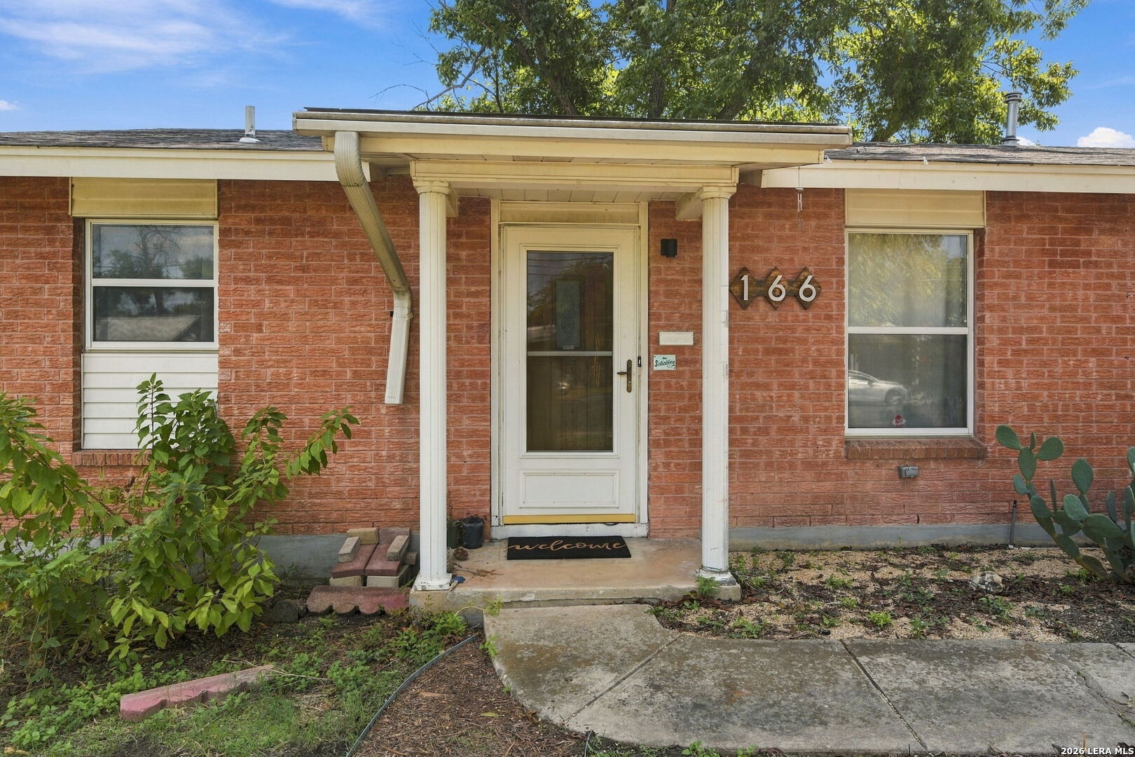Property photo for 166 Fennel Dr, San Antonio, TX